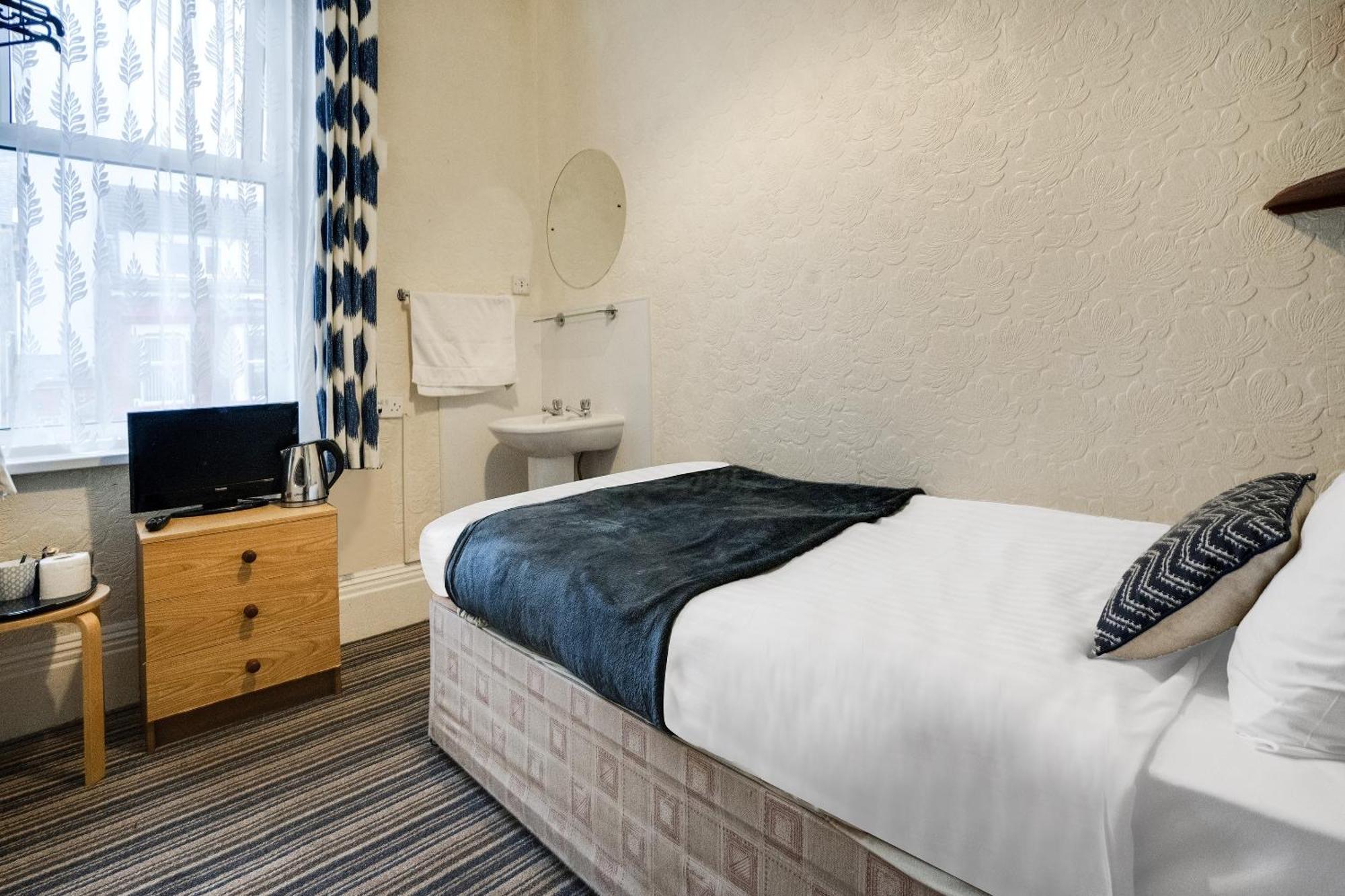 St Kildas, 3* Блэкпул